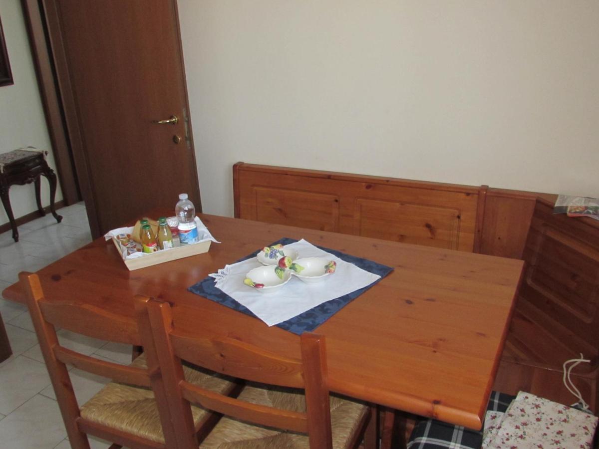 Casa Giuliano Appartement Pincara Buitenkant foto
